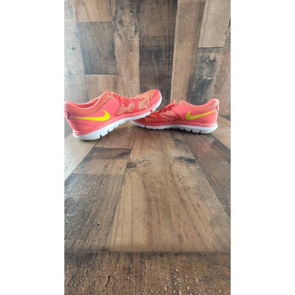Nike Flex 2014 Womens  Pink Athletic Mesh Lightweight Running Sneakers Size 11 - Picture 1 of 6